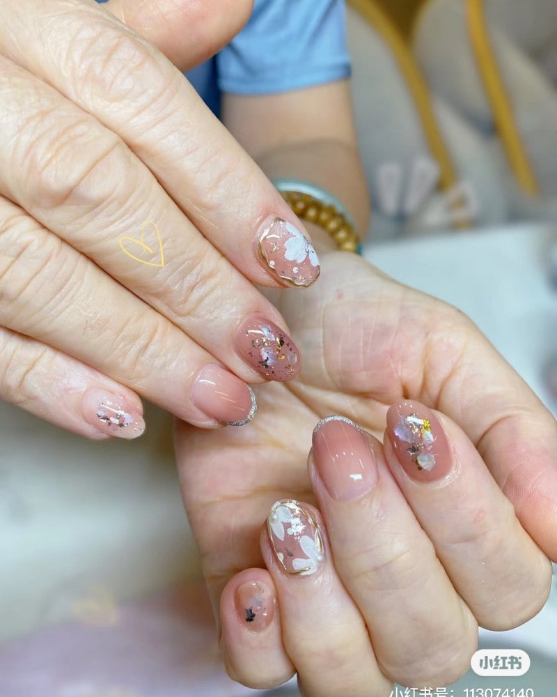 Top 5 mẫu nail trung niên dành cho các cô nàng nội trợ