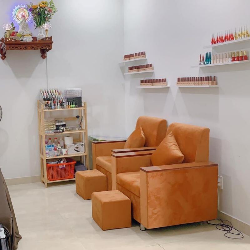 10 mẫu ghế làm nail đẹp chất lượng dành cho tiệm nail spa