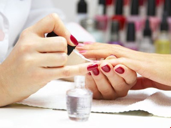 Một vài điều lưu ý khi làm nail ở Séc hay cho người mới định cư